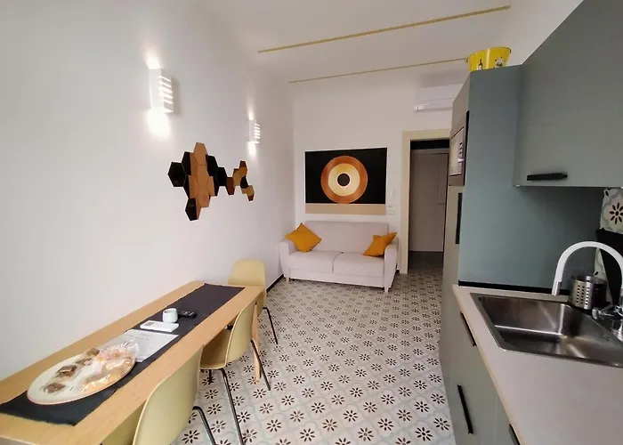 Sonnino Suite, Jacuzzi Privata Vicino Al Mare Holiday home